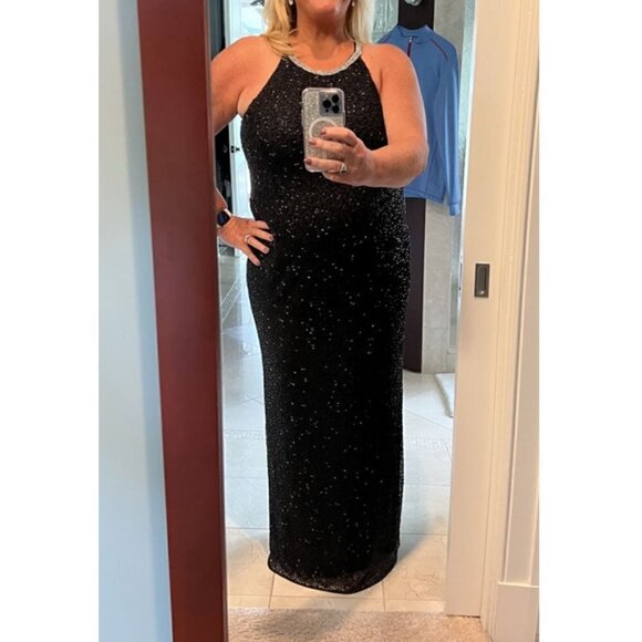 MAC DUGGAL Bugle Bead Halter Sheath Gown in Black Size US 4 - Picture 2 of 11